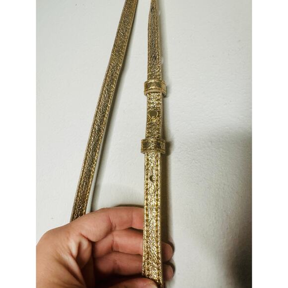 THEMOIRé Gold Leather Magnetic Button Closure Crossbody Clutch Purse Handbag - Picture 10 of 14